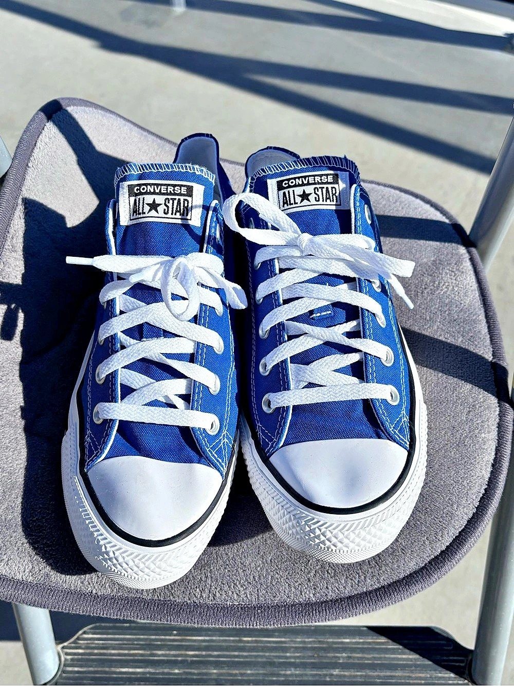 Converse Chuck Taylor All Star Low-Top Sneakers Blue Womens Sz 10 Mens Sz 8